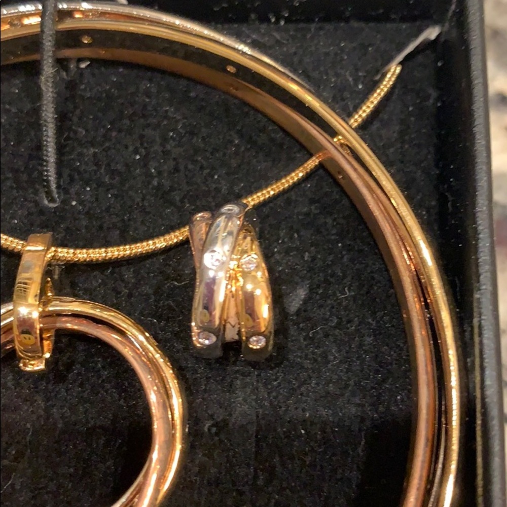 Jewelry set - Picture 2 of 5